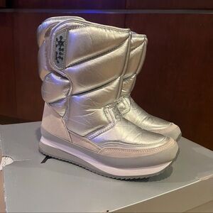 Aldo Silver Metallic Quilted Puffer Moon Boots